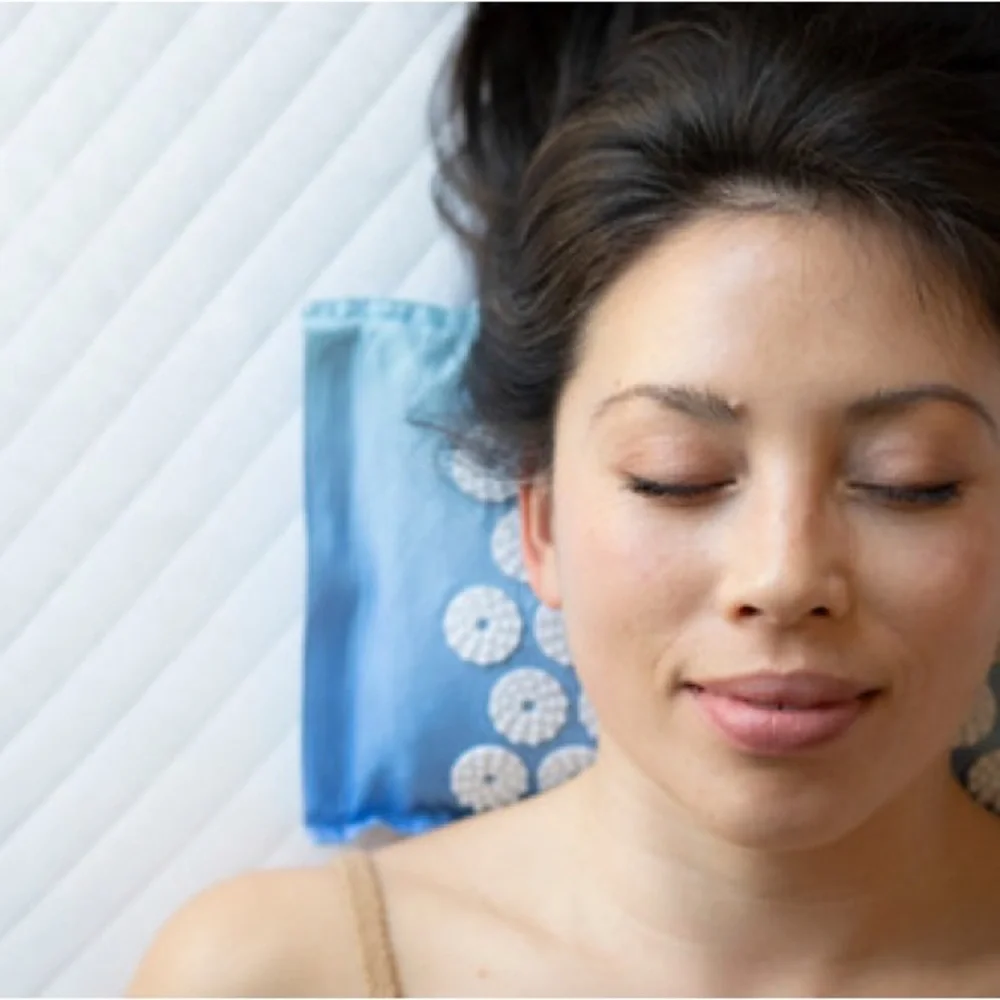 YogAwakeUp Acupressure Yoga Pillow NWOT - Picture 5 of 6